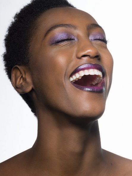 Chloe Gaya Chloé Gaya: para você, que é louca por maquiagem! 