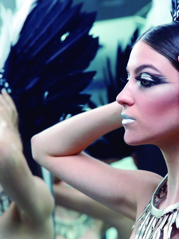 Chloe Gaya Maquiagem Artística Chloe Gaya Maquiagem Artística