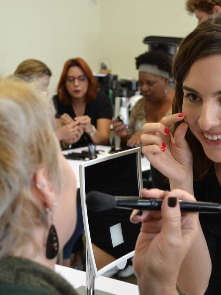 Chloe Gaya Muito Além da Beleza 