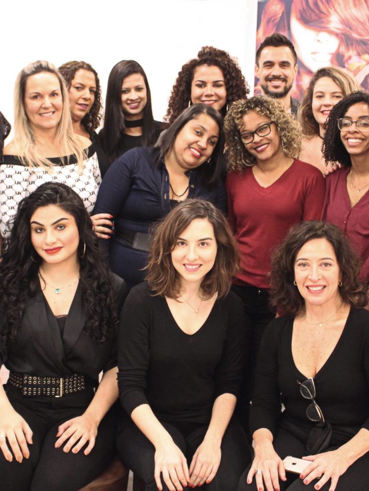 Chloe Gaya Muito Além da Beleza 