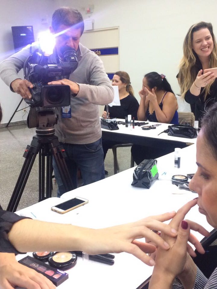 Chloe Gaya Muito Além da Beleza 